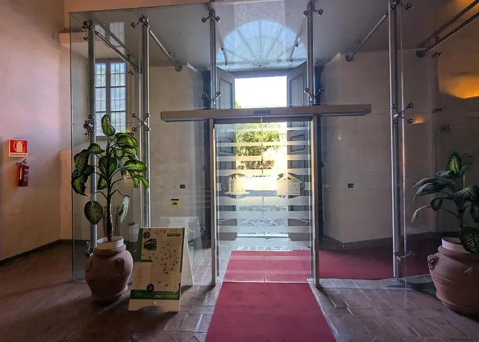 Bed and Breakfast Domus Sessoriana Roma